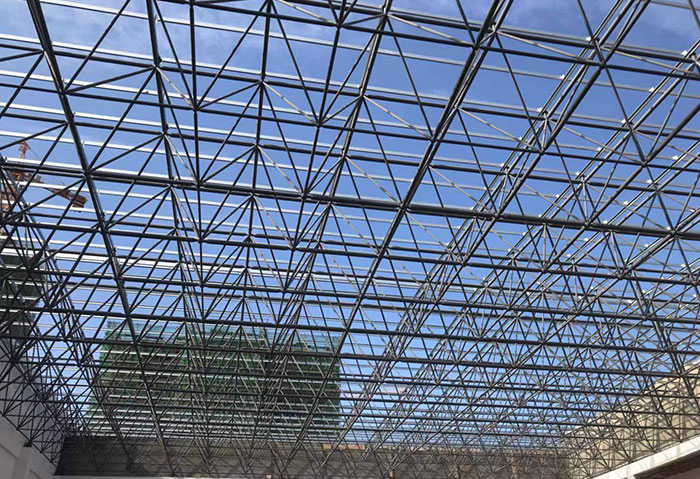 巴南管桁架结构在高速公路等桥梁工程中的应用分析