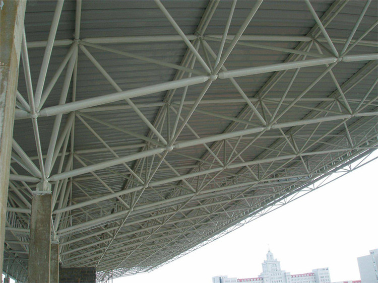 巴南学院体育场网架工程